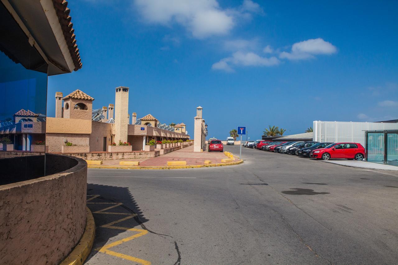 Apartamentos Turisticos Bahia Sur San Fernando Exteriér fotografie