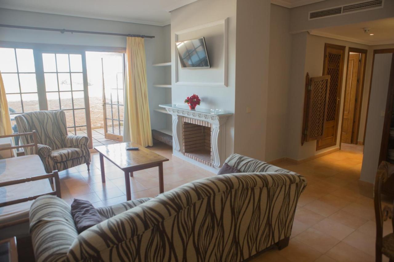 Apartamentos Turisticos Bahia Sur San Fernando Exteriér fotografie
